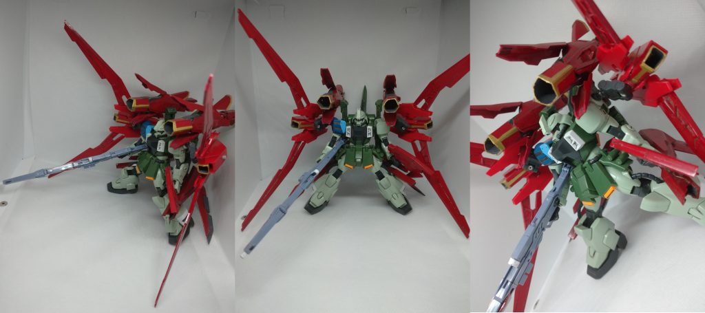 ターゲット、マルチロックオン…フルバースト!! というイメージ。いやザクやっちゅうの。実際にこんな機体を作っても一発撃ったらそこでエネルギー切れそうですね…あれ?意図してなかったけどその設定、すごく彼岸花っぽいぞ…? ライトニングウェポンのウィングが予想以上に大きかったので彼岸花の名前負けしない迫力が出たんじゃないかなー、正直、ダジャレで作った機体にしては思いのほかかっこよくなったんじゃないかなと思ってます。 紹介は以上となります。体調の崩しやすい季節となってまいりましたので、皆様もどうか、ご自愛くださいませ。かしこ