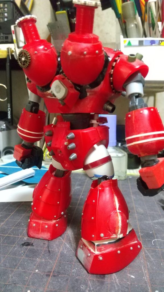 萌えの後ろ背中に筒と煙突を背負わせるつもりでしたが、使わないパーツがえらくちょうど良かったので利用