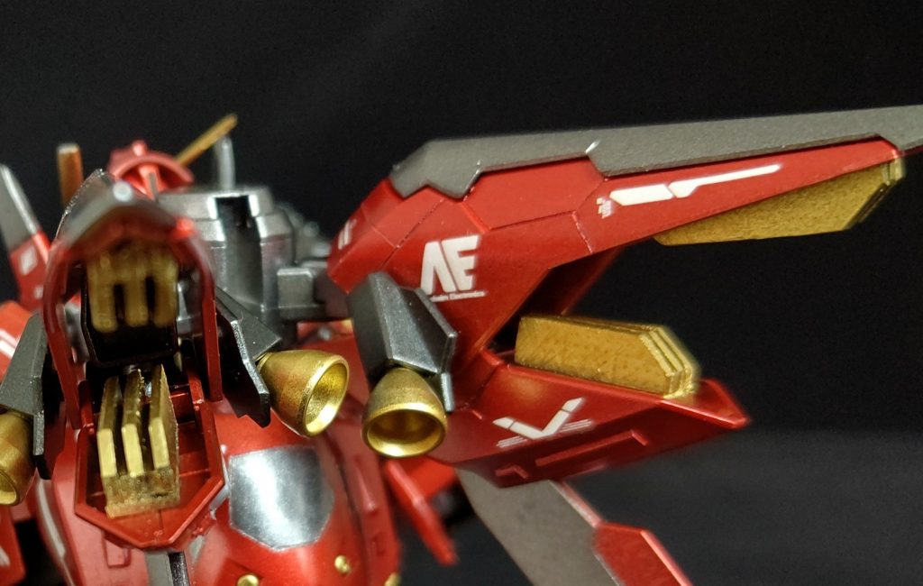 ブースター等にはシイタケを追加しています。また、アメイジングブースターにはゼルトザームのバーニア4基をつけています