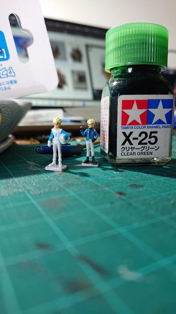 今まで逃げていたフィギュアの塗装に初めて挑みました…いやー塗れるとかなり気分がいいですね…