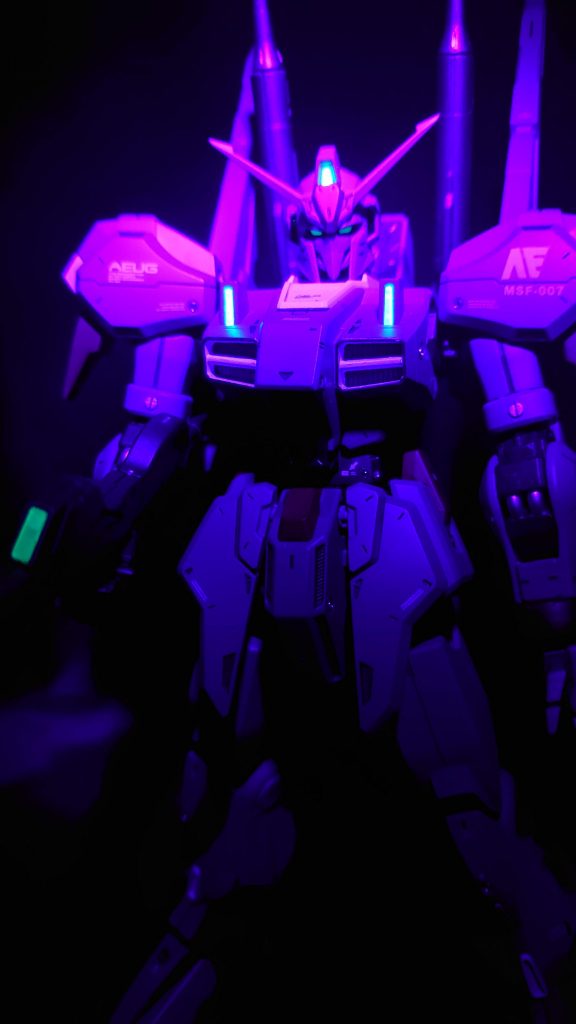 RE ガンダム Mk-3–5枚目/制作者：ぽきお