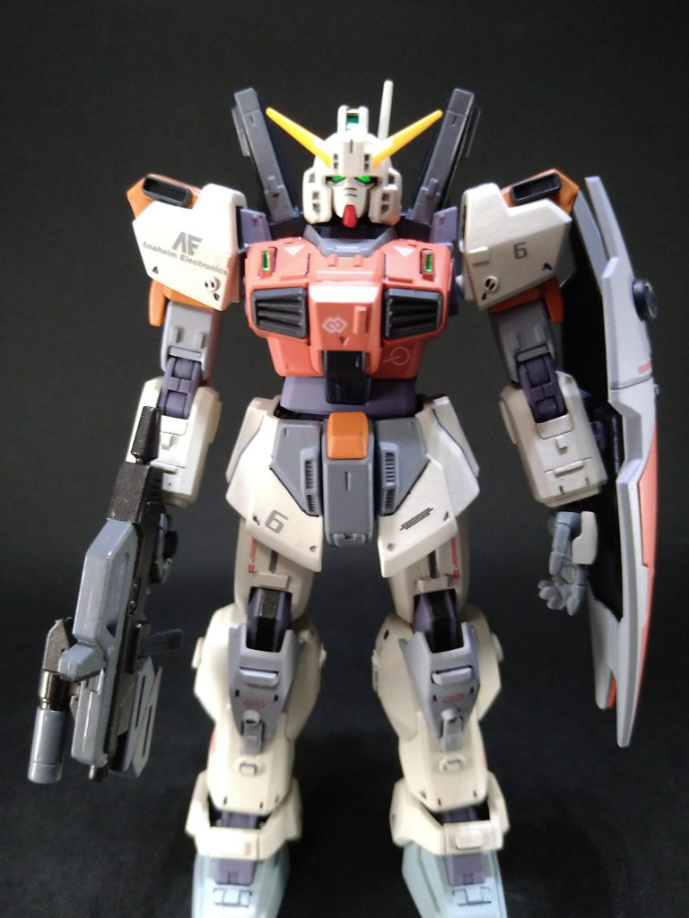 ティターンズから奪取したガンダムMK-Ⅱの内1機をアナハイム社が解析のため使用。そこから発生したいくつかのテスト機の1体。