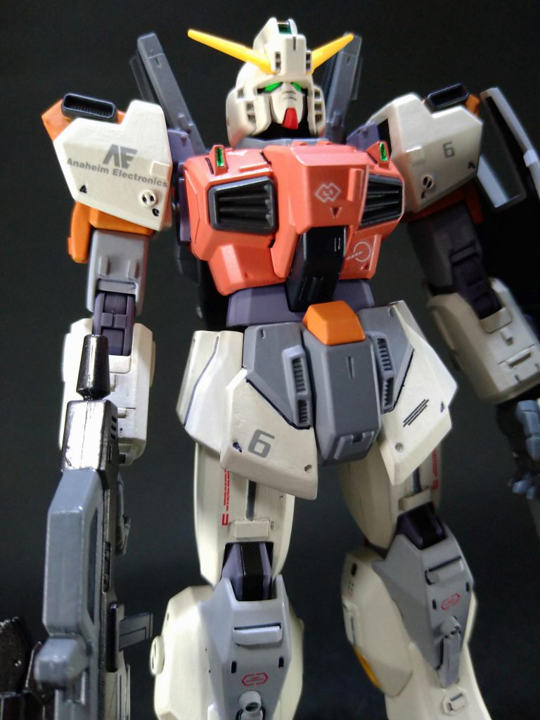 という感じの脳内設定でした💦作業とすればいつも通りのプラ板使ったディテール追加と簡単なスジ彫りです。