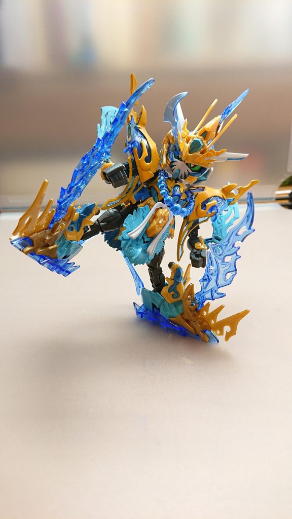 蹴り技で攻撃！