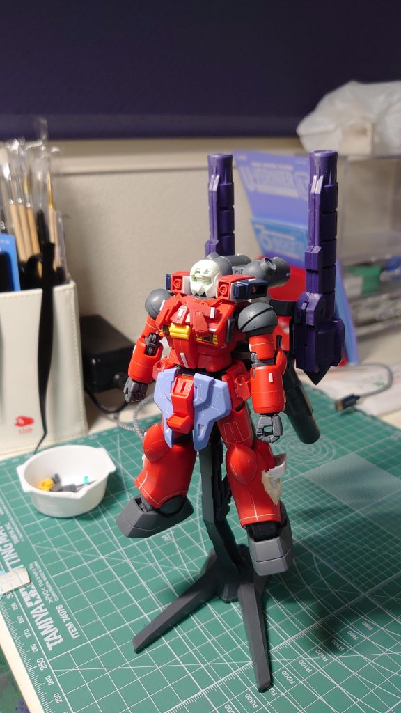 スジ掘りと、プラ板加工と、30mmのミキシングです。