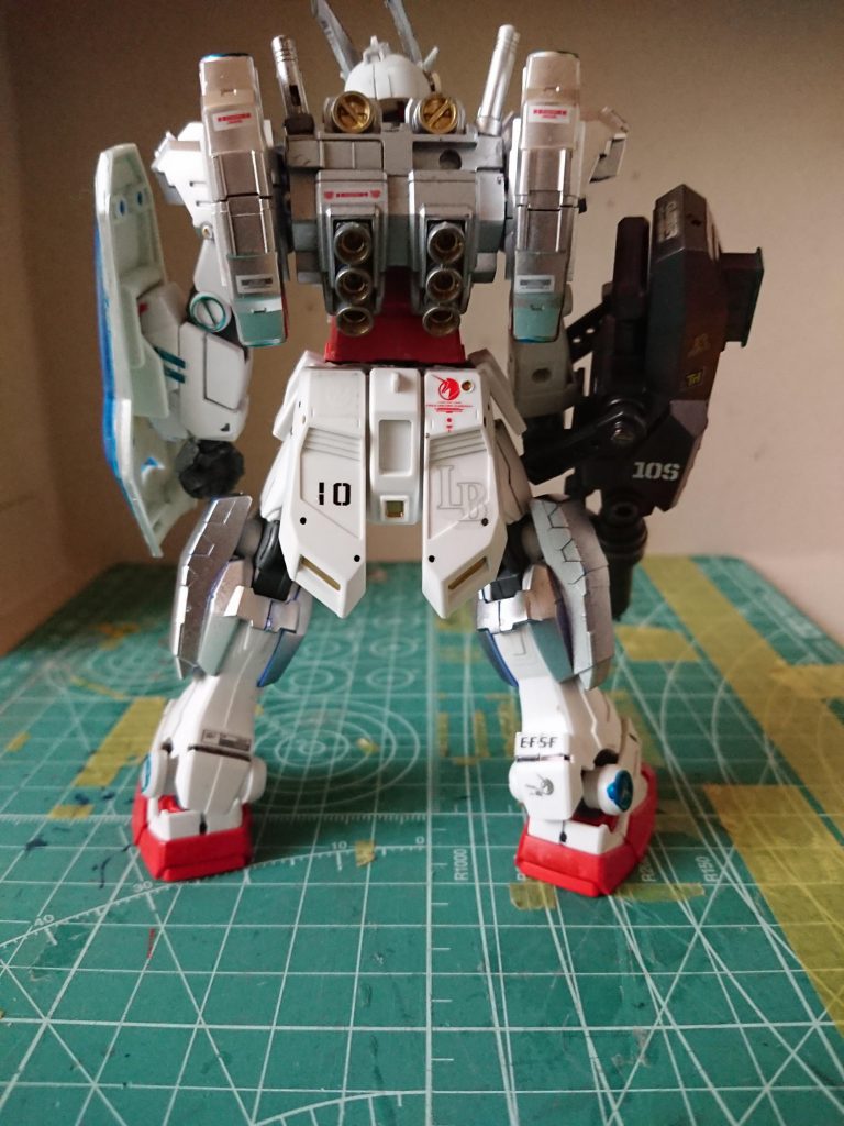 ガンダム近接格闘型–4枚目/制作者：simon