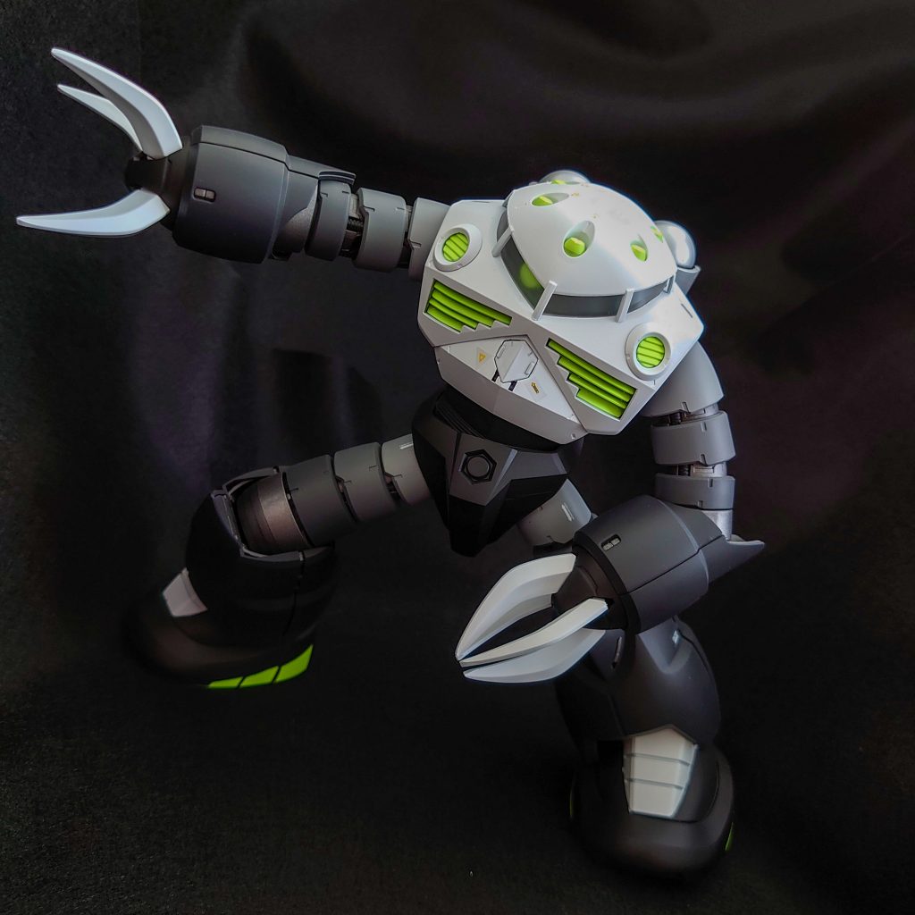 スニーカー好きがガンプラ作るとこうなる笑–3枚目/制作者：masaki0077