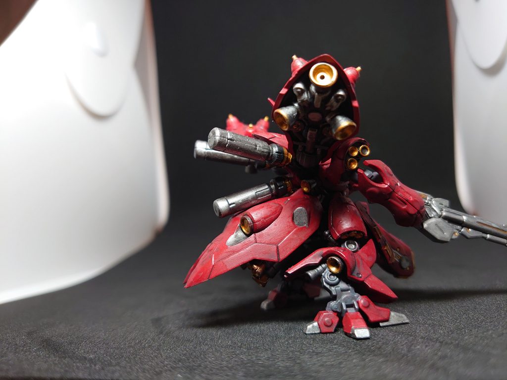 ホントに手のひらサイズに思えないくらい、ディテールがしっかり。