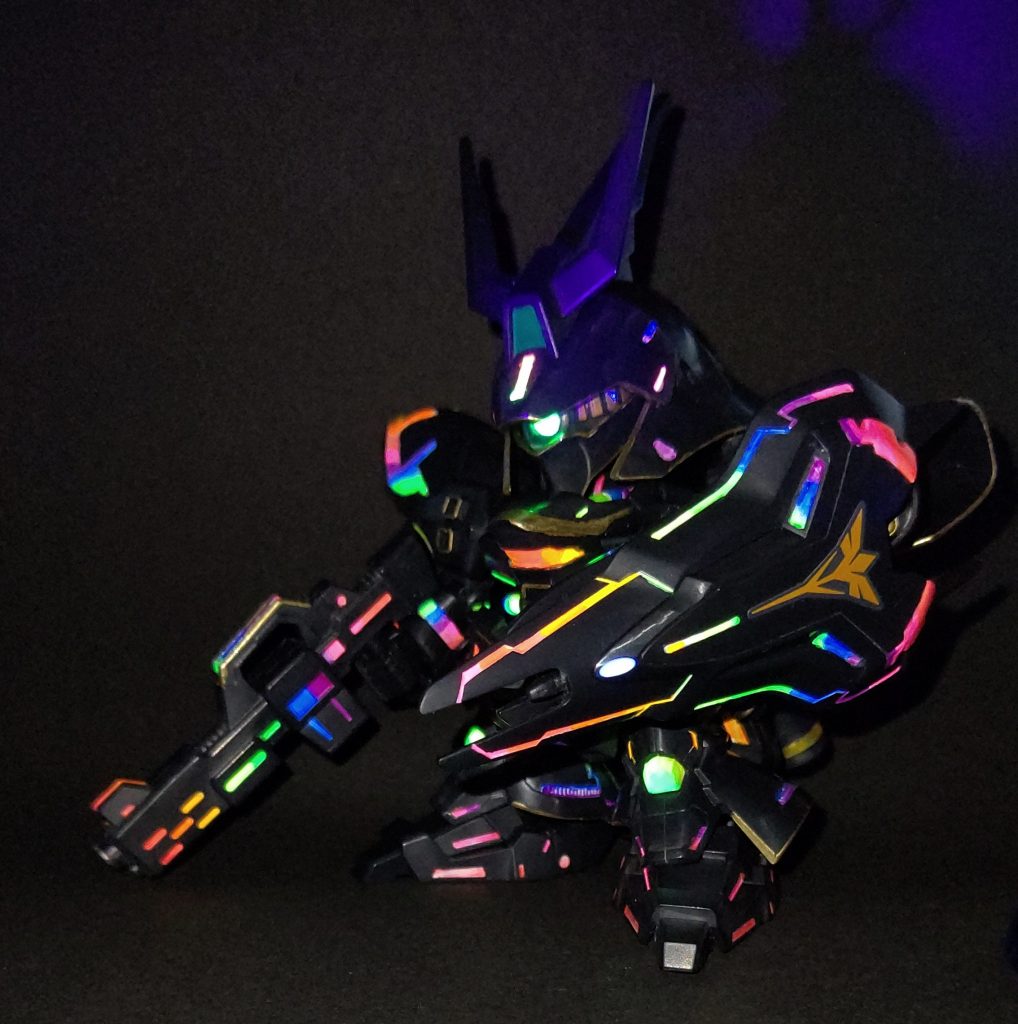 ゲーミングサザビー–2枚目/制作者：ロダン