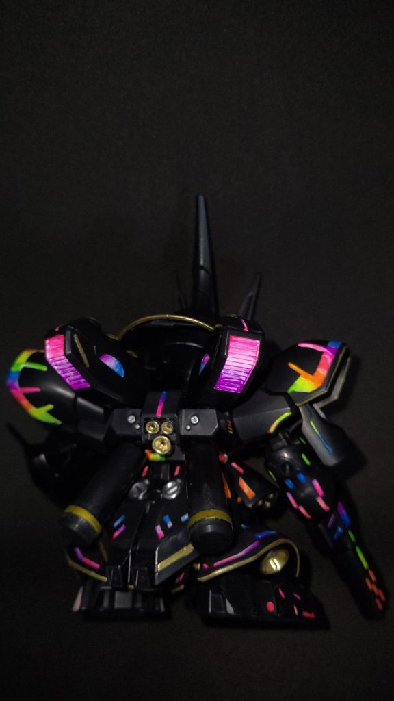 ゲーミングサザビー–4枚目/制作者：ロダン