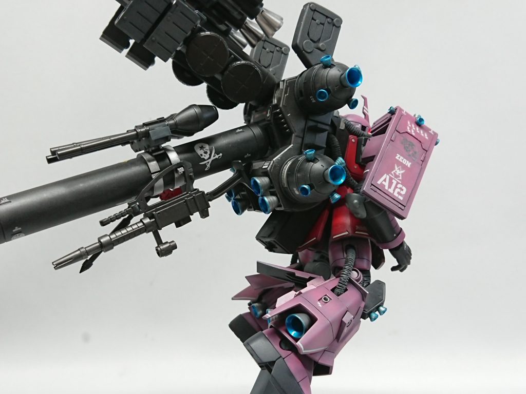 デカールはRGシャアザクメインであとはコーションとか色々