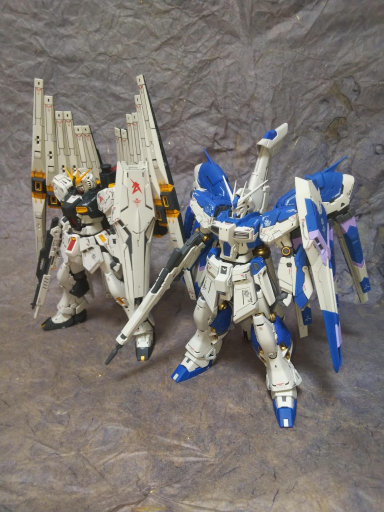 RGニューガンダムとツーショット