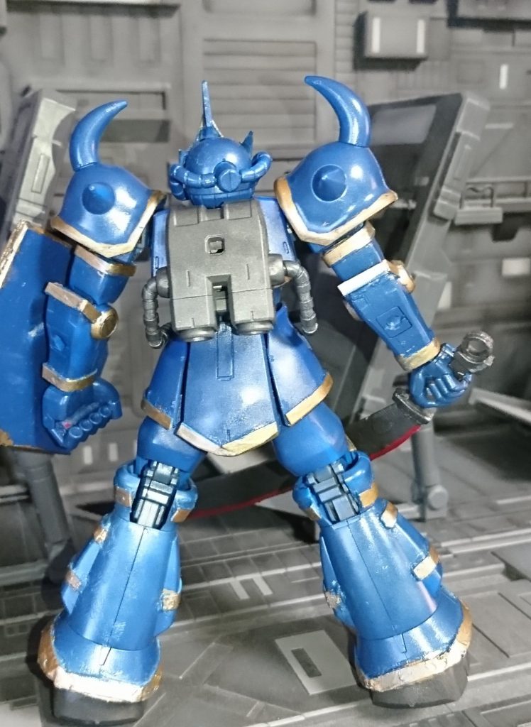 「騎士グフがあらわれた!」–4枚目/制作者：アレス