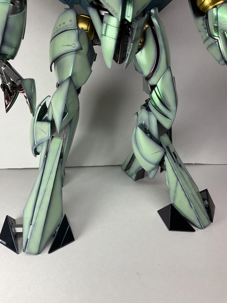 下半身比較的にが塗装上手くいったいい感じにグラデーションかかってる気がする