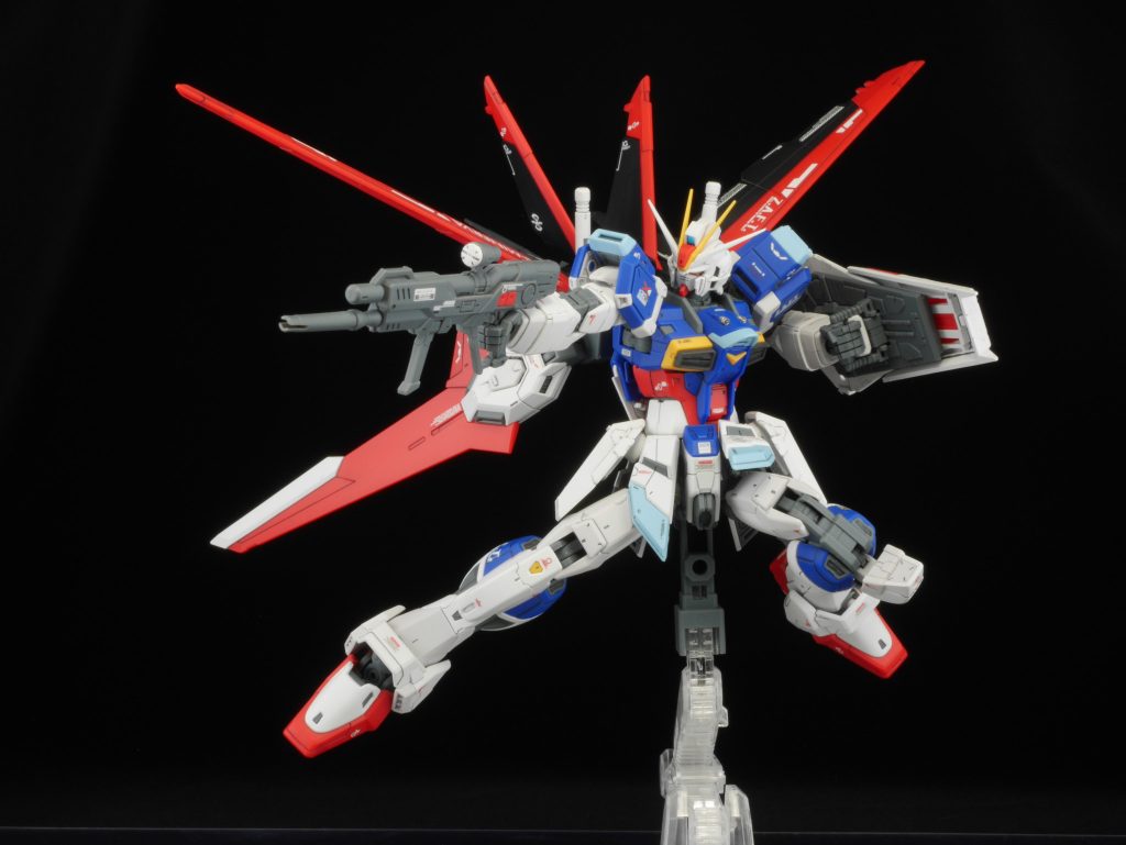 SEEDといえばこのポーズ。