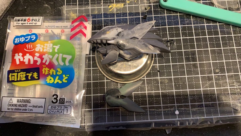 パーツ紛失(後に見つかる)のため、おゆまる複製からのディテールアップです。