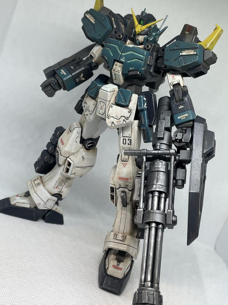 ほとんどプラ板とプラ棒でディテールアップをしています。