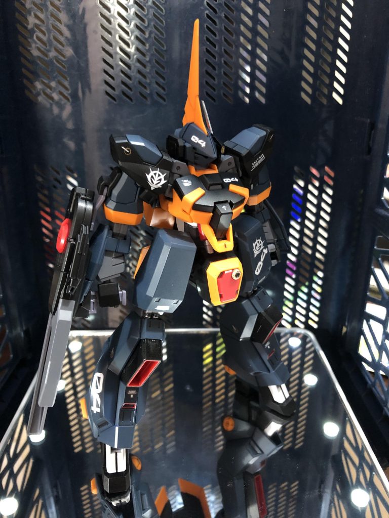 バーザム ジオン残党–6枚目/制作者：真樹京介