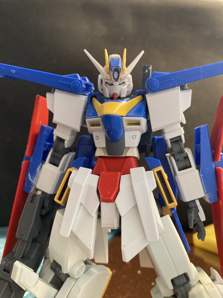 頭はステイメンをベースにゴリゴリ削って個性消しました。