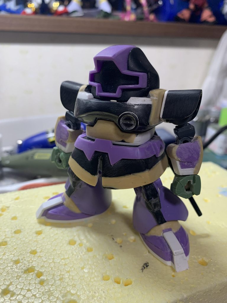 大体の形状が整ったところ。塗装終わってから、上腕が細かったかなと思ってしまった😔