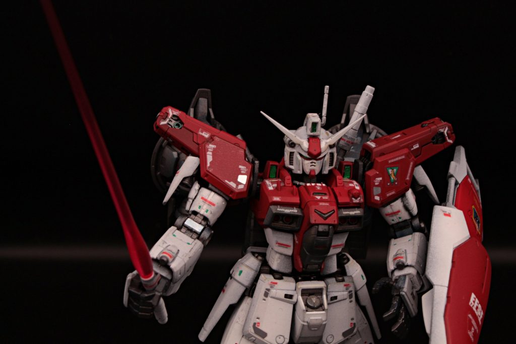 ライトセーバーの構えを意識して撮影 スターウォーズ好きなのがバレバレですね