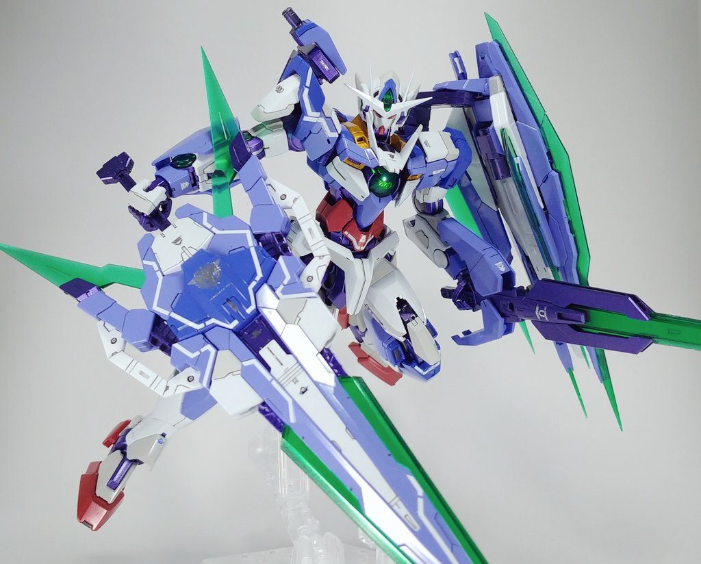 MG ダブルオークアンタフルセイバー–4枚目/制作者:まぐろんGP