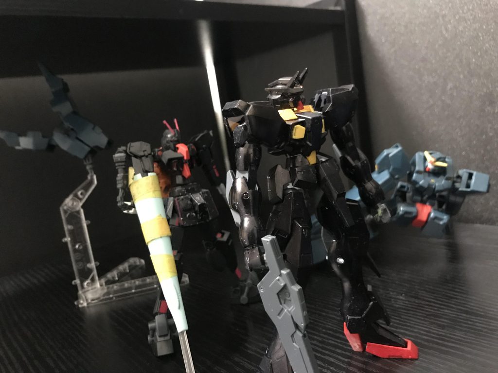 ラファエル 「そうだ。ディジェから緊急増援要請が      入っちゃ…          …入った。」セラヴィー「わあ(・∇・)」ラファエル「突然で悪いが、この戦いで、全てが終わるかもしれない。」ステス「ホントですか!?」セラフィム「あぁ、実際に、そうメッセージが届いたからな!!!!!!!!!!!!!!!!!」セラフィム「あれを、」 ラファエル「よろしく」