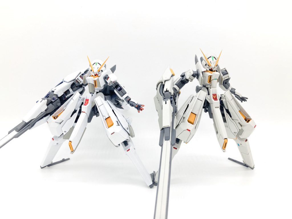 過去作のウーンドウォート(右)と。