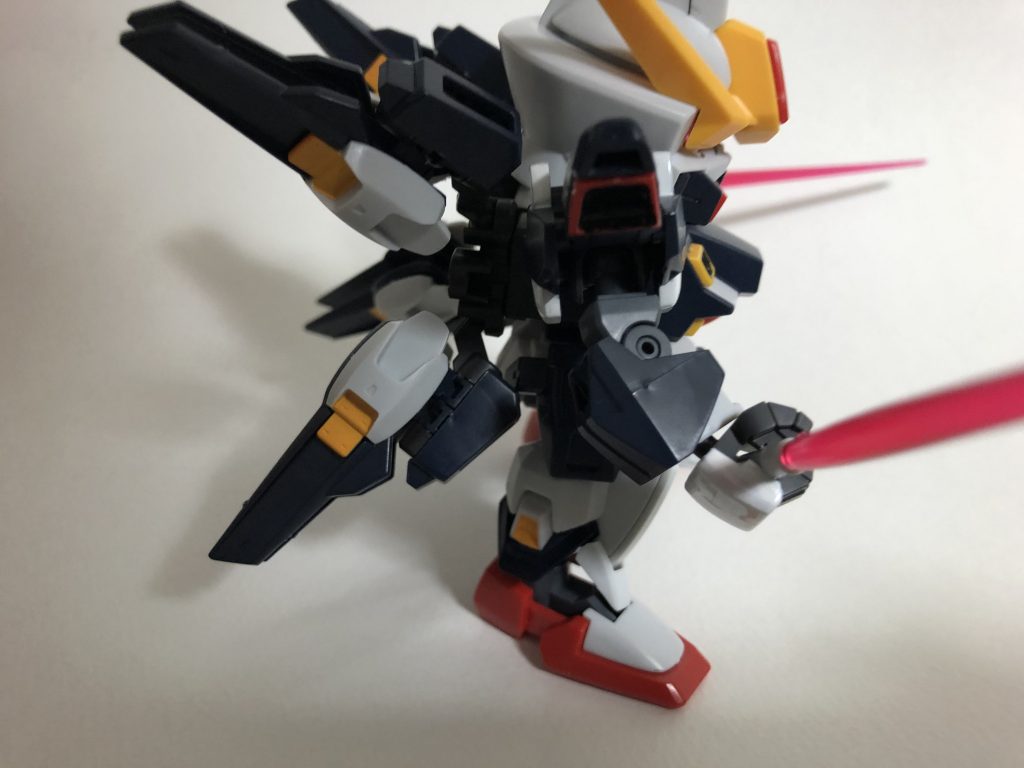 バックパックや足などに塗装しています。