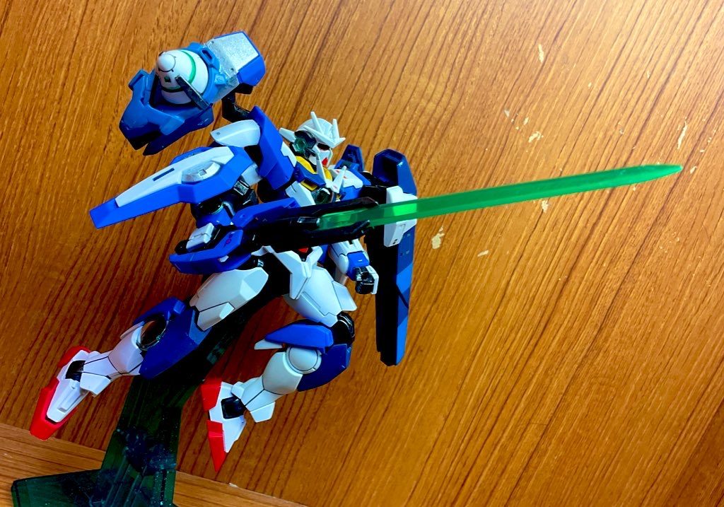 ガンダムダブルオークアンタトライ Yuujeanさんのガンプラ作品 Gunsta ガンスタ