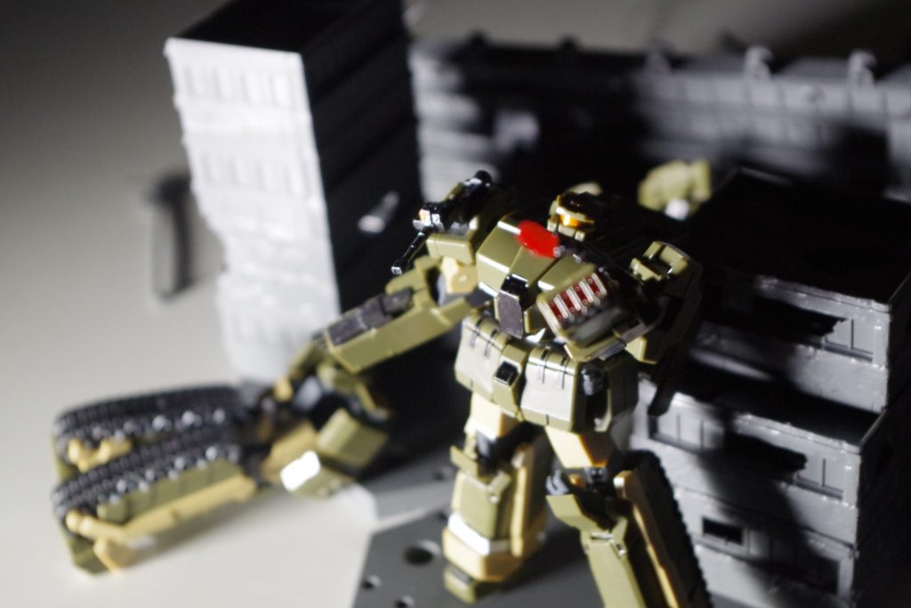 仲間は倒れ、最後は近接戦闘へ