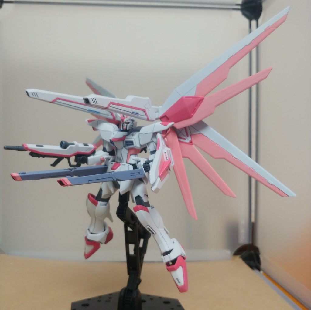 フリーダムガンダム–3枚目/制作者：@Psuke19