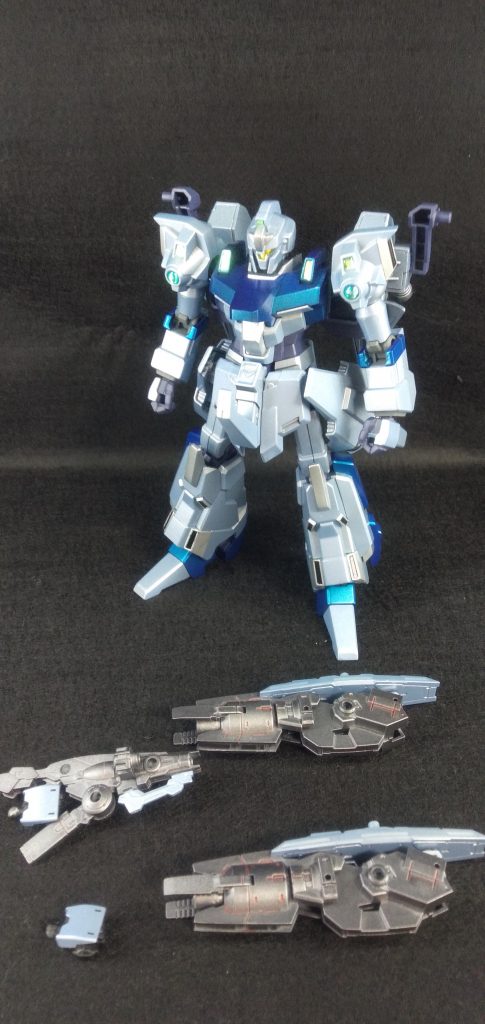 本体と追加武装です。帰還した機体が武装をなくしているのを見て「応急処置して再出撃だ！おめえら、30分で仕上げるぞ！」みたいなやり取りが格納庫でありそうですね（笑）閲覧ありがとうございましたm(_ _)m