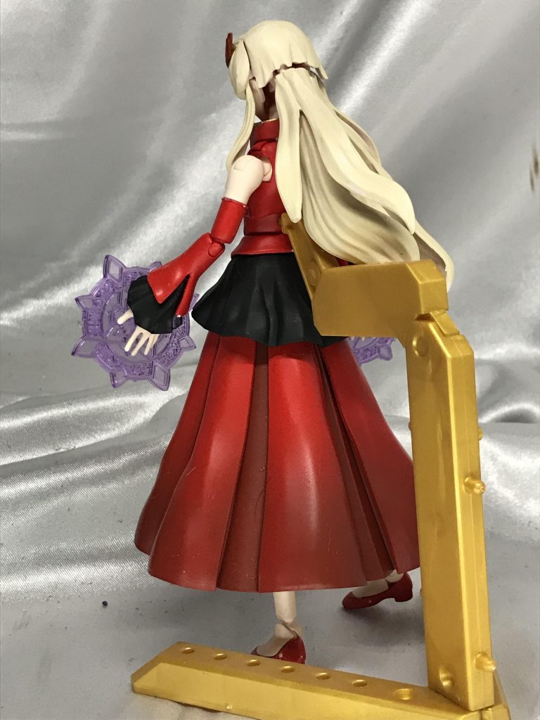 背面。基本はピュアーレッドを吹き、内側のみダルレッド。表面部分も下部をダルレッドでグラデしてます。