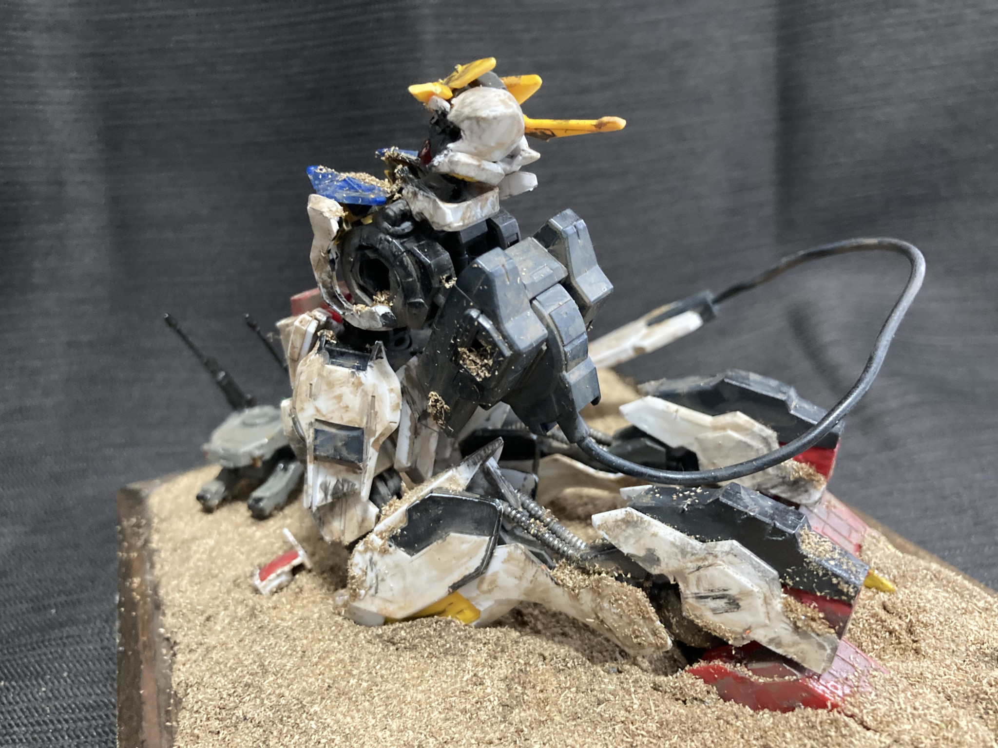 HG ガンダムバルバトスルプスレクス ニューガンダム ジオラマ 全塗装