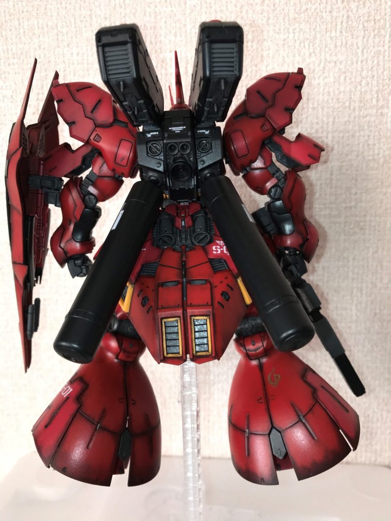 RGは細かい部分まで作りこまれていてかっこいいですね。これならアムロに勝てるぜ！って思う気持ちも分かります。