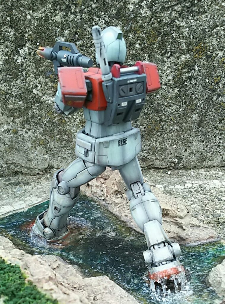 撮って気付いたのですが、ビームサーベルの墨入れ拭き取りを完全に忘れて撮影しました～笑