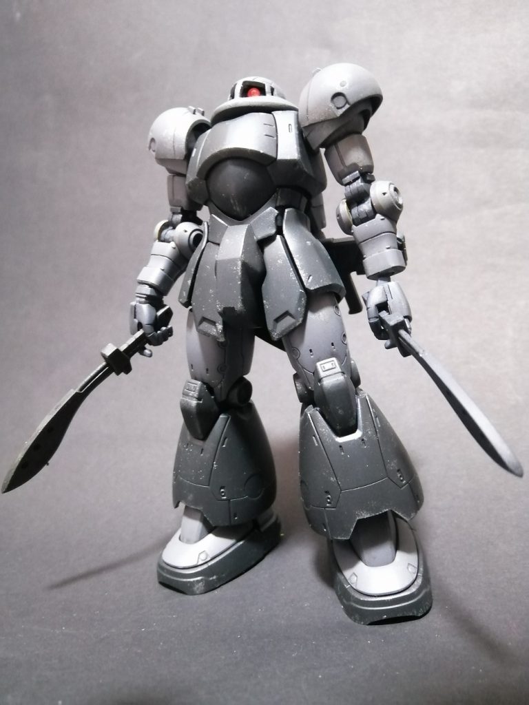 前から。隠密作戦機のため、ジオンマークやナンバーシールなどあえて無しにしてあります。