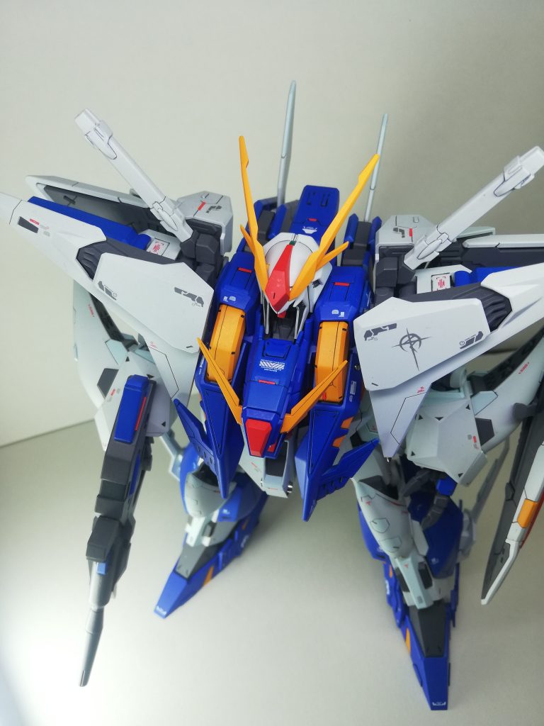 上からレッドチップとデカールがいい感じになってます