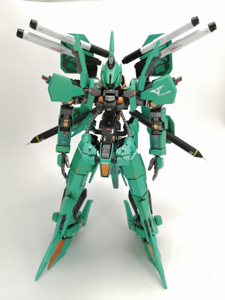 思い出したように真正面から。難しいですね。