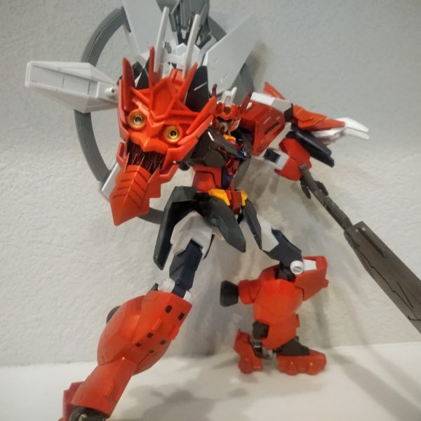 オウガサタニクスガンダム