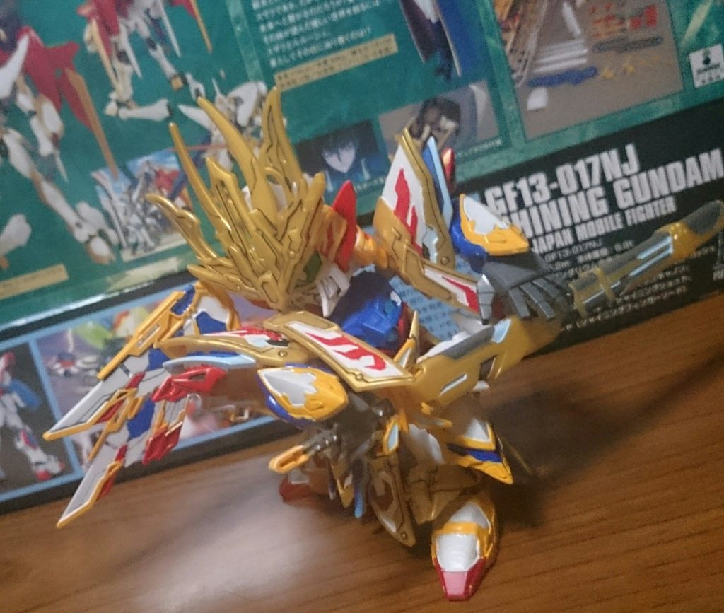 元は、曹操さまや信長様の鞘に手を添えるためだけにつくったものだけど、(↑それでもまだ窮屈だからまだ改善の余地アリ)