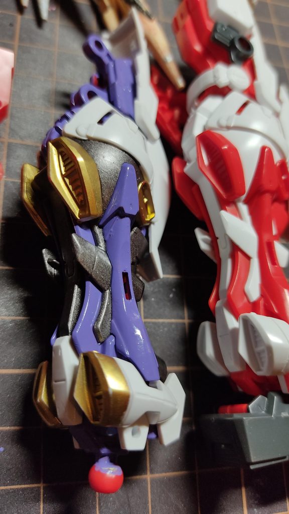 後戻りができなくなったころ。非常に造形が入り組んでいて、無限に塗り分けができそうだなと思いました。