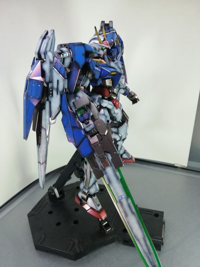 サイド1グレーのフレーム部などはスターブライトアイアンを塗装してます黒すぎるかなと思いきやフレーム部に使用するにはいい色です今後使用頻度が高まりそう