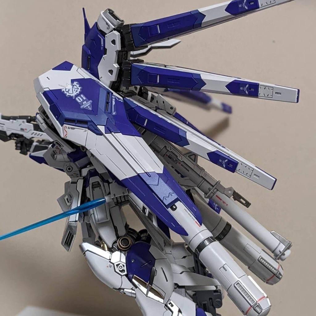 Hi-νガンダム RG パープルカラー–4枚目/制作者：ラシュバ