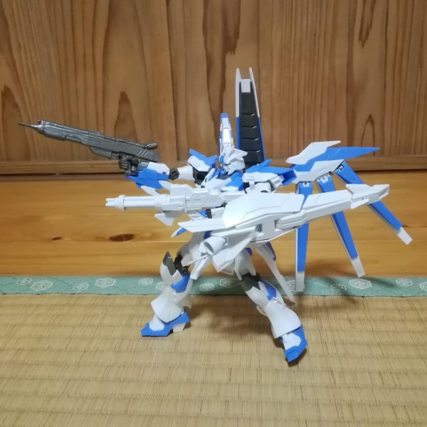 ハイニューガンダムヴレイブアメイジングレヴA装備