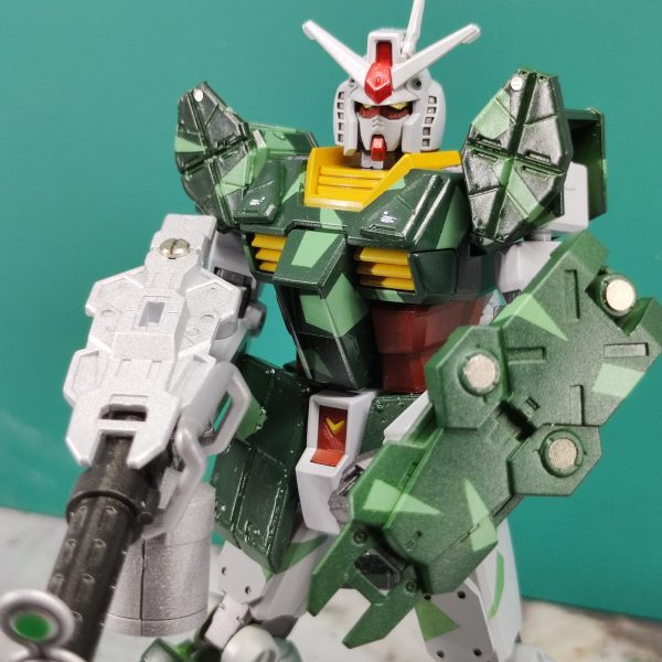 局地戦用ガンダム　フォレストウォーリア