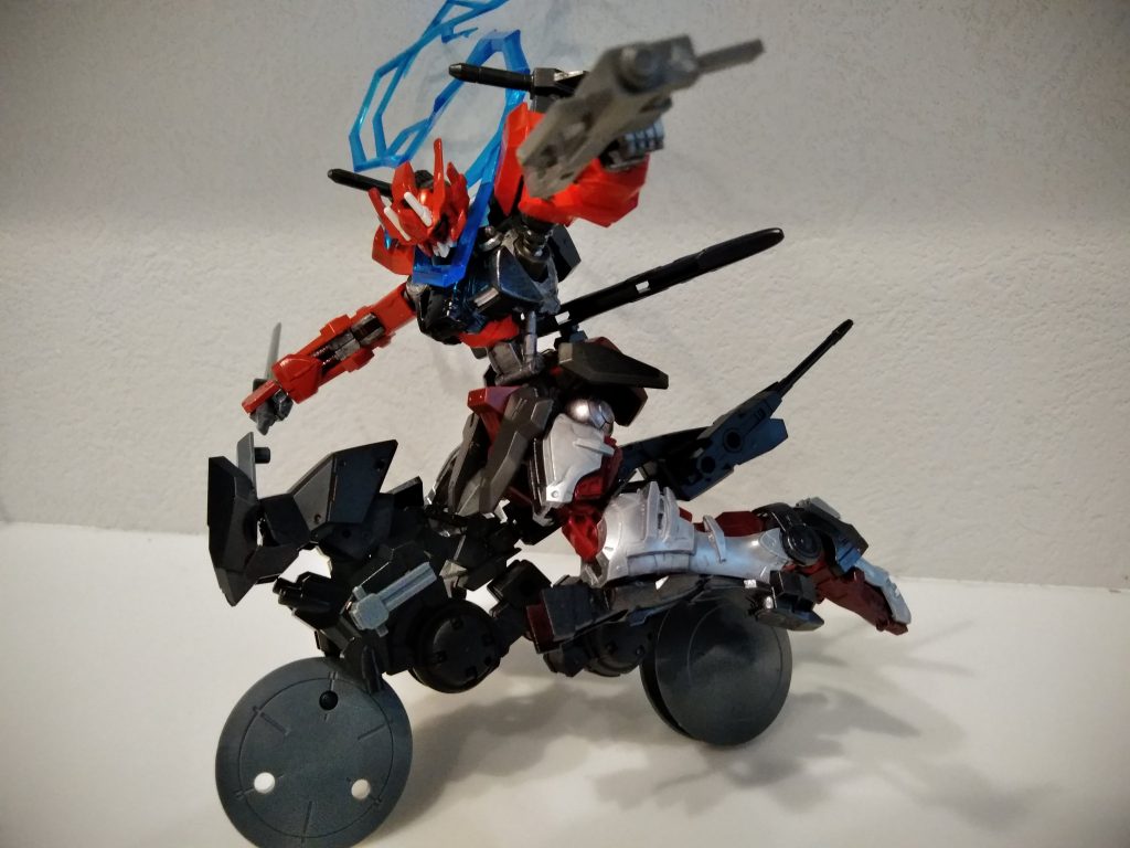 ガンダムアスタロトカムイ×シャドウライダー–3枚目/制作者：ku-ma-0