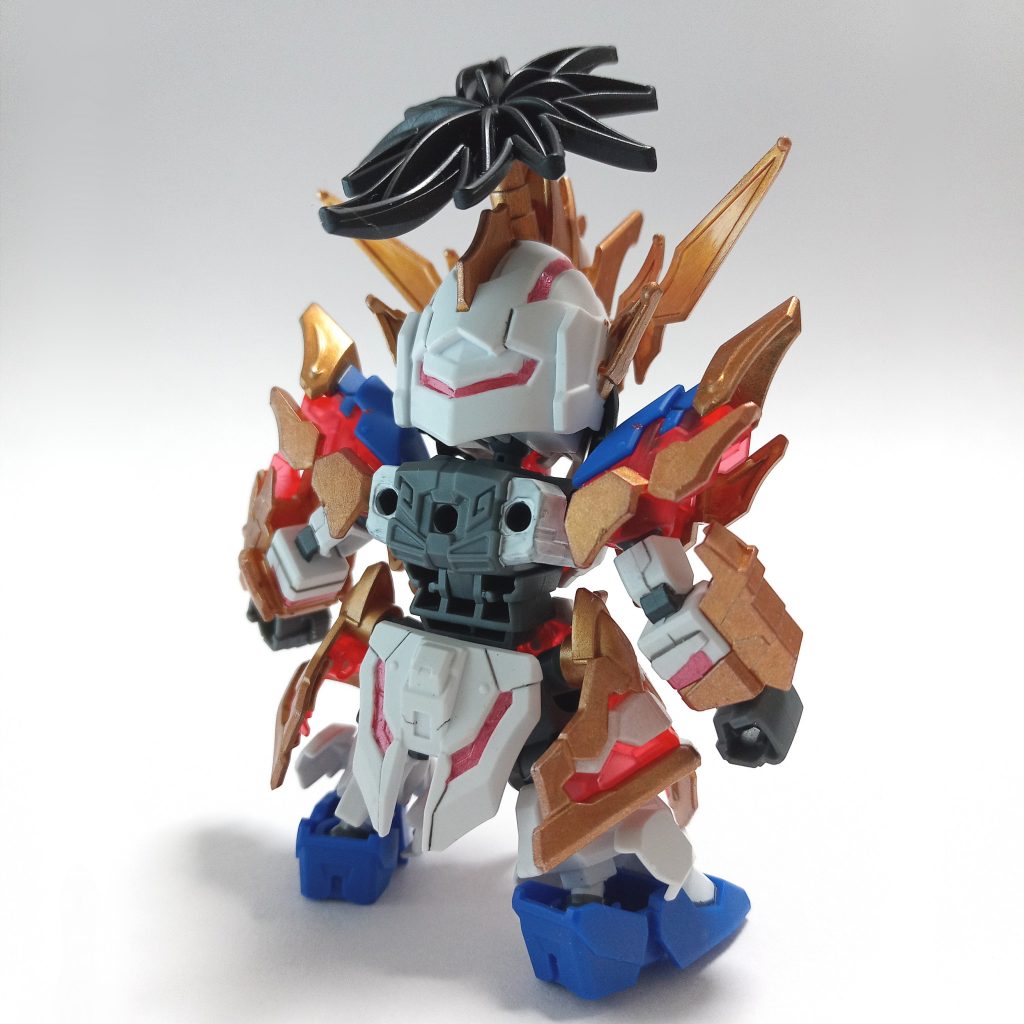 背面シンプル!ピンクのLINEはクリアレッドと銀で調色しました。