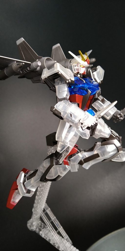 所有している1/144のストライカーパックがコレしか無かったのでとりあえず合体